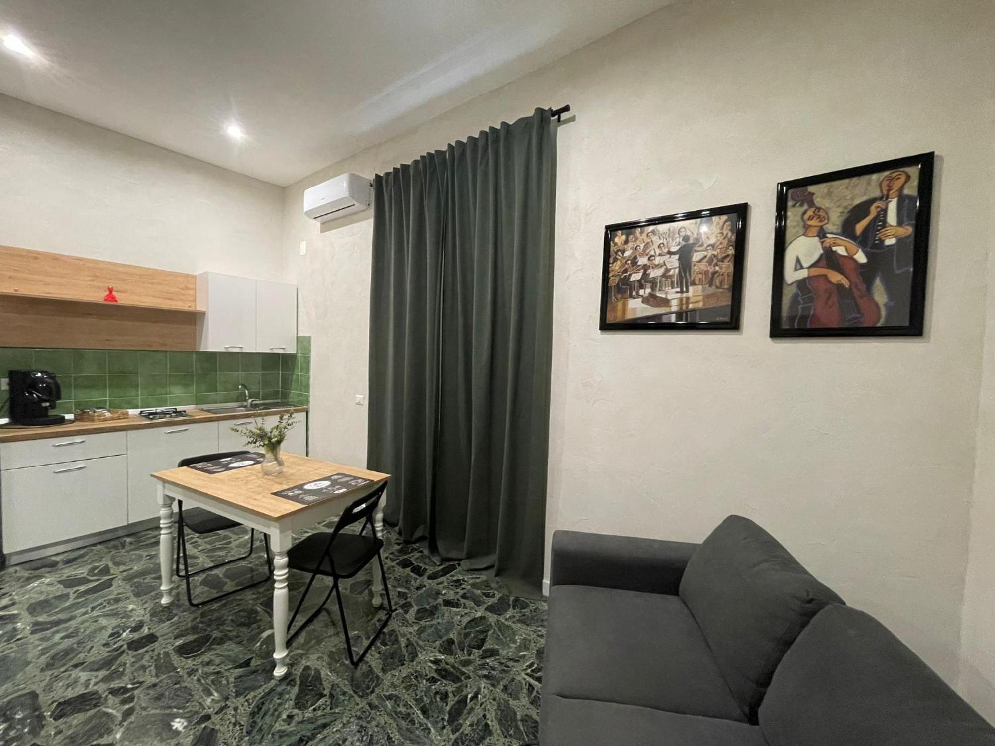 Casa 157 Apartment Черкола Екстериор снимка